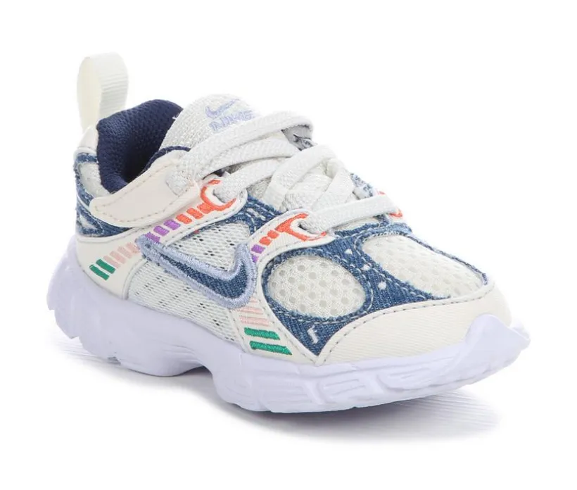 Girls' Nike Infant & Toddler V5 Runner SE Running Shoes