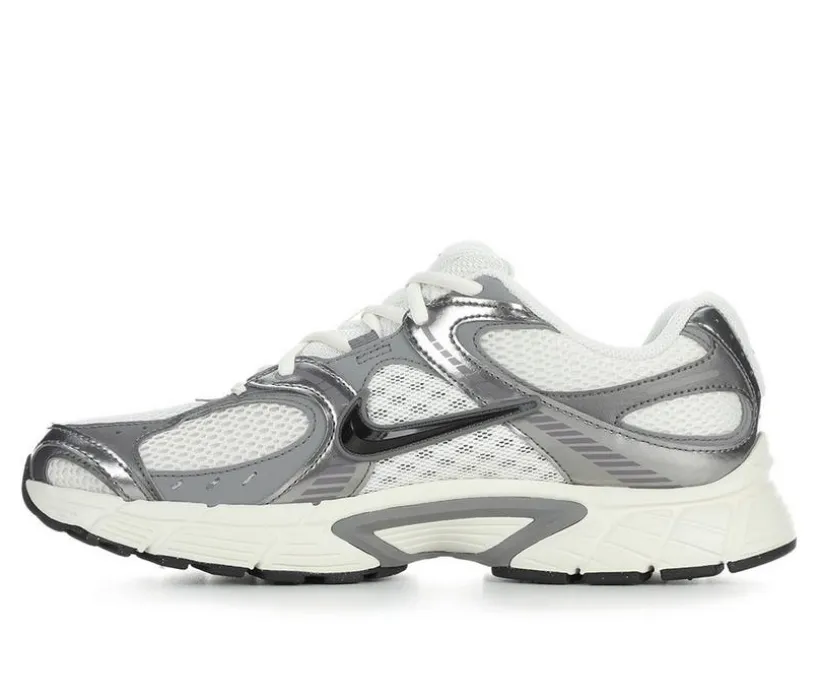 Men's Nike V5 RNR Sneakers