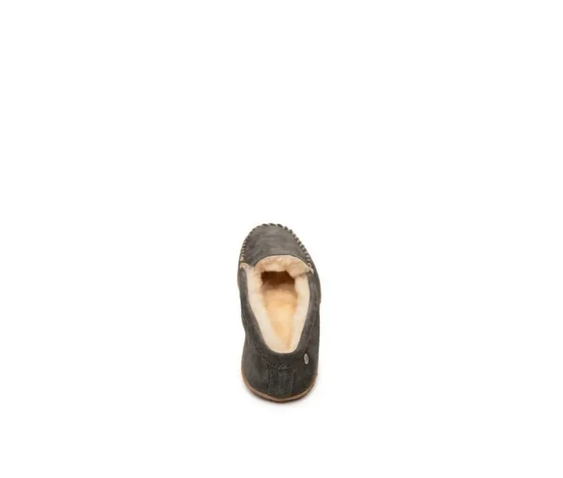 Minnetonka Men's Skeepskin Tobie Loafer Slippers