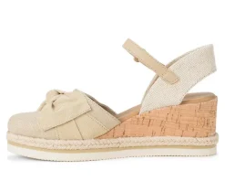 Women's Baretraps Arabelle Wedges