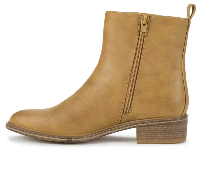Women's Baretraps Avana Block Heel Booties