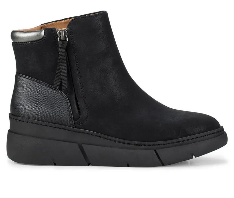Women's Baretraps Lakelyn Wedge Bootie Booties