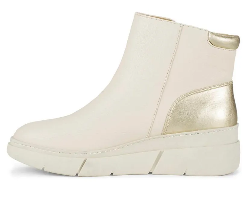 Women's Baretraps Lakelyn Wedge Bootie Booties