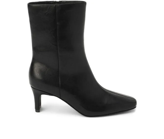 Women's Beach by Matisse Adler Booties