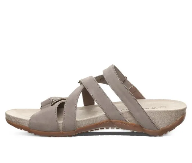 Women's Bearpaw Acacia Sandals