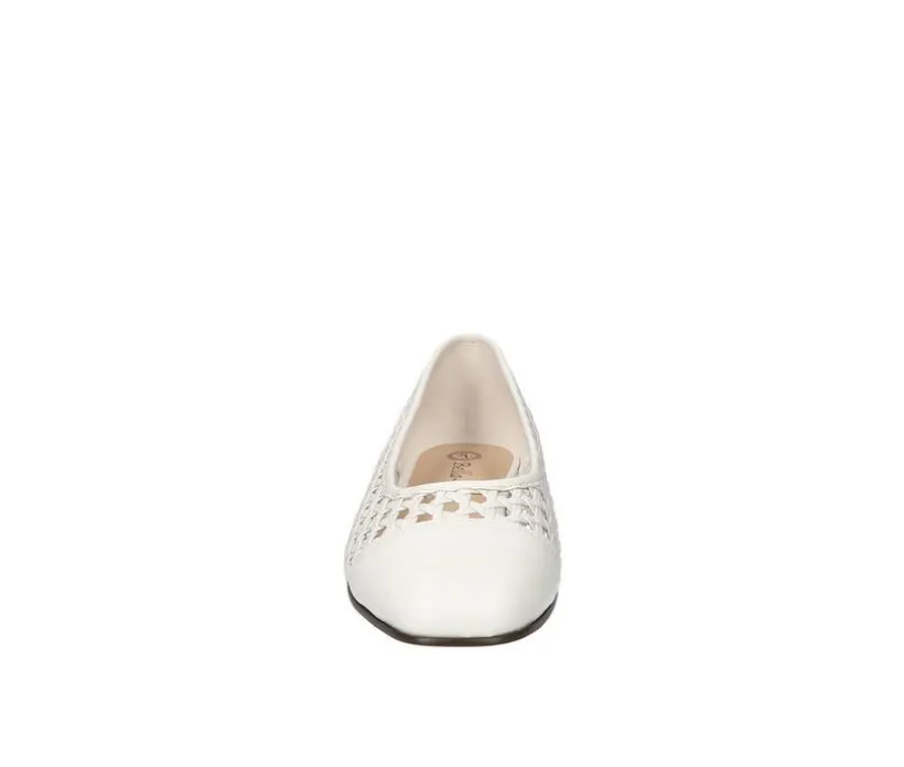Women's Bella Vita Beloved Flats