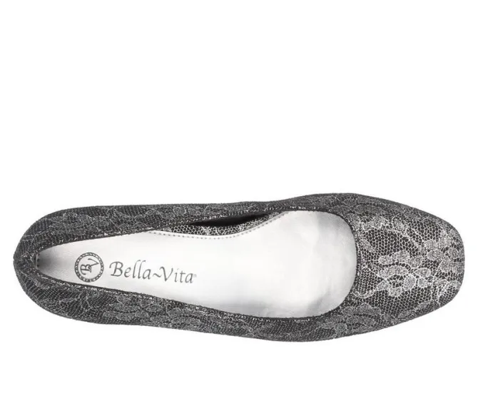 Women's Bella Vita Jillian Pumps