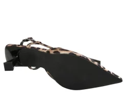 Women's Berness Angie Pumps