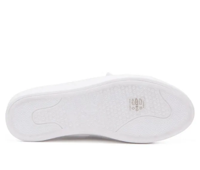 Women's Chelsea Crew Uganda Shoes