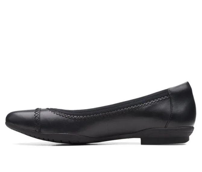 Women's Clarks Sara Bay Ballet Flats