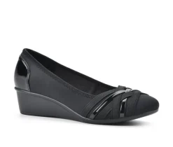 Women's Cliffs by White Mountain Boris Wedges