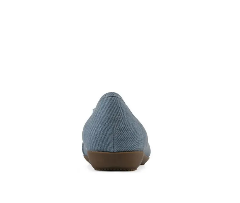 Women's Cliffs by White Mountain Calming Flats