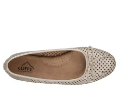 Women's Cliffs by White Mountain Carris Flats