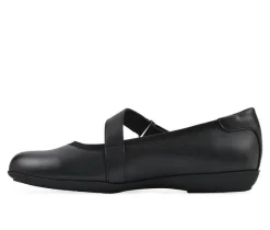 Women's Cliffs by White Mountain Carris Flats