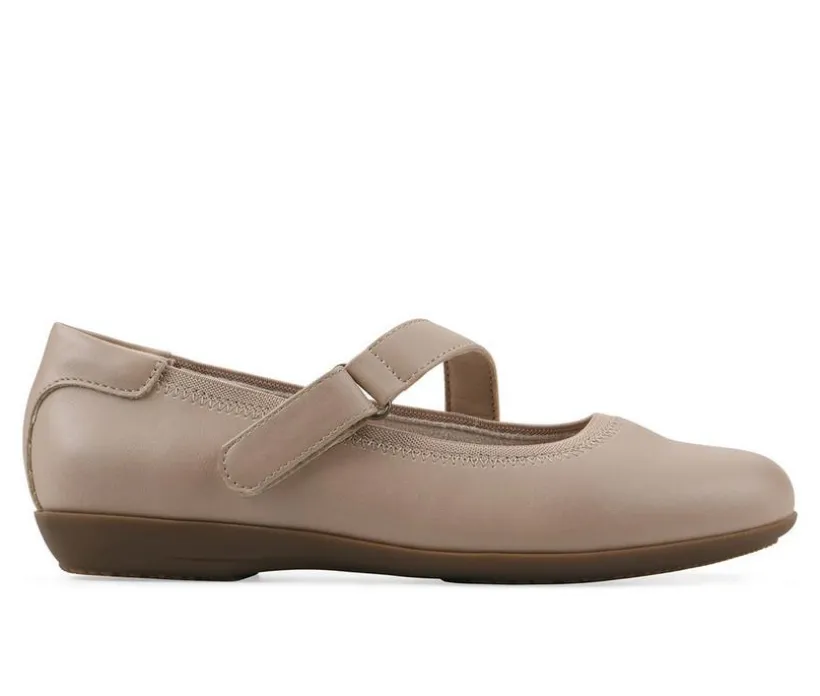 Women's Cliffs by White Mountain Carwen Flats