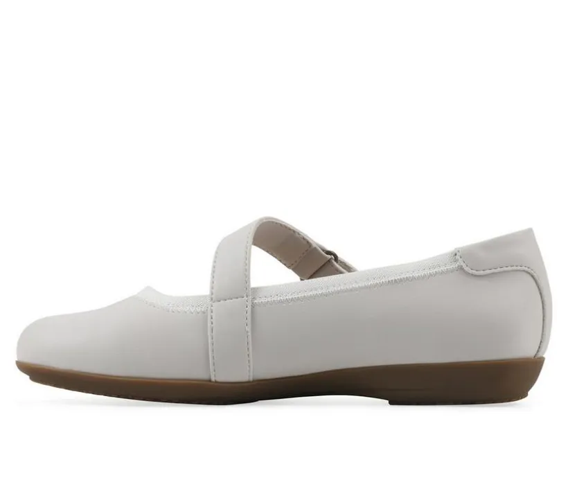 Women's Cliffs by White Mountain Carwen Flats