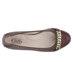 Women's Cliffs by White Mountain Charmed Flats