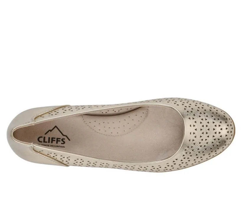 Women's Cliffs by White Mountain Cienna Flip-Flops