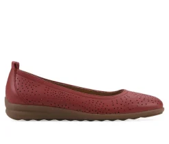 Women's Cliffs by White Mountain Cortney Flats