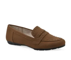 Women's Cliffs by White Mountain Galah Loafers