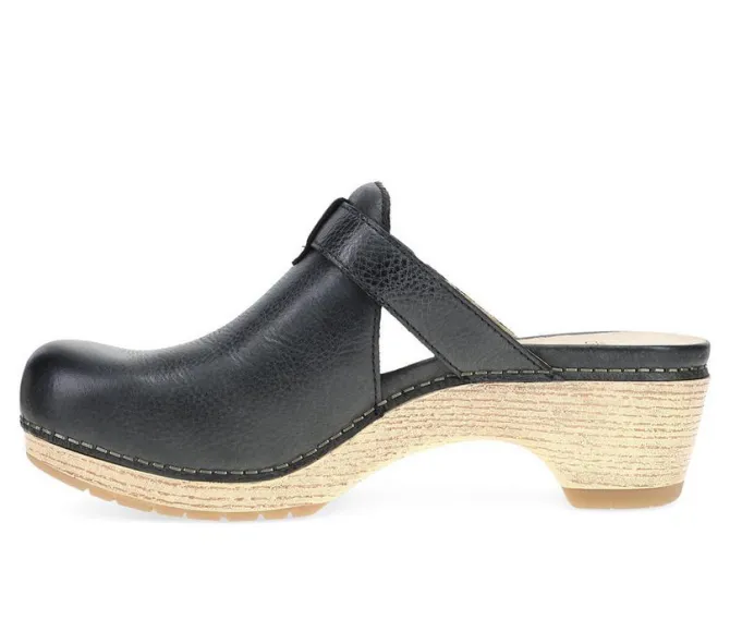 Women's Dansko Leandra Clogs