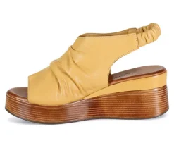 Women's DIBA TRUE Small Town Wedges