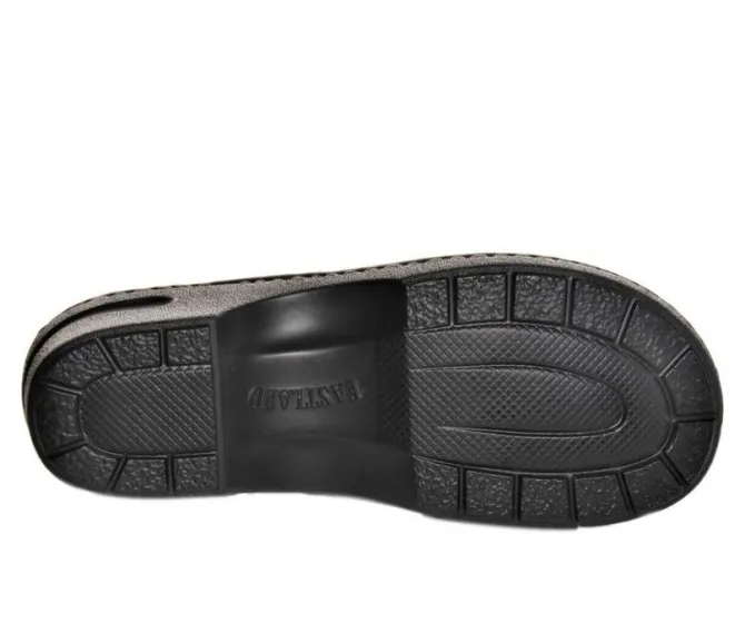 Women's Eastland Mae Clogs