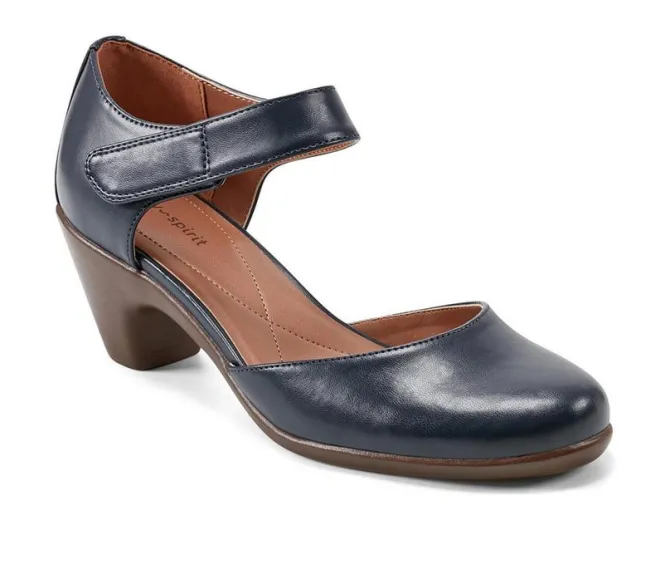 Women's Easy Spirit Casity Pumps