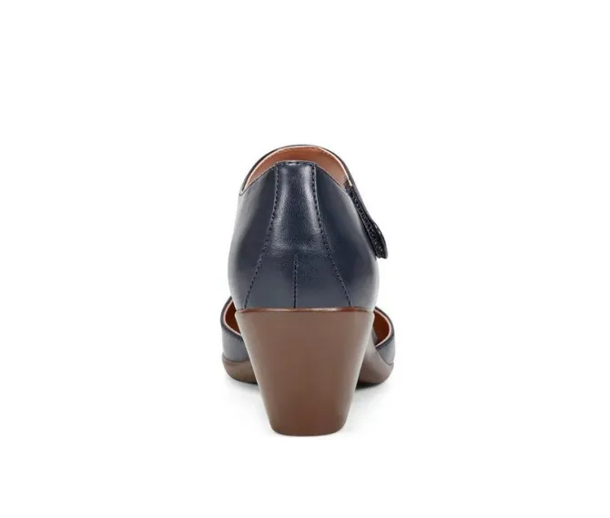Women's Easy Spirit Casity Pumps