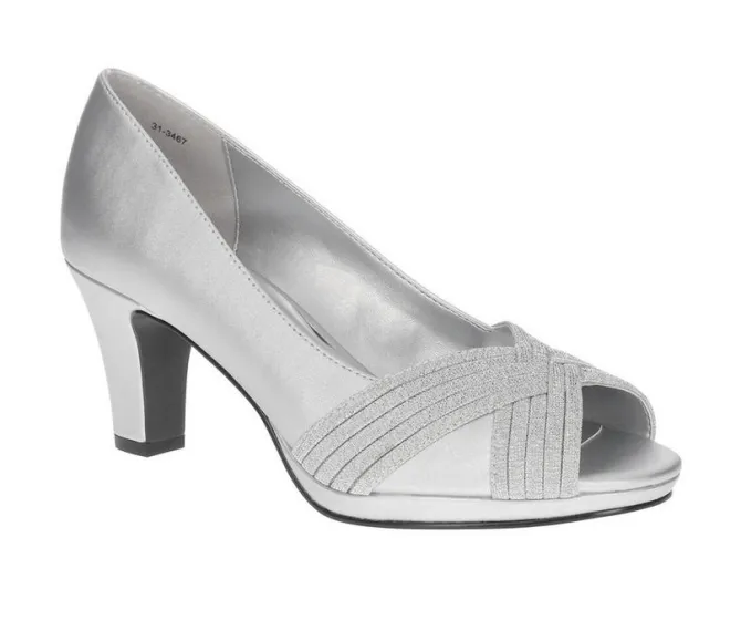 Women's Easy Street Lavish Pumps
