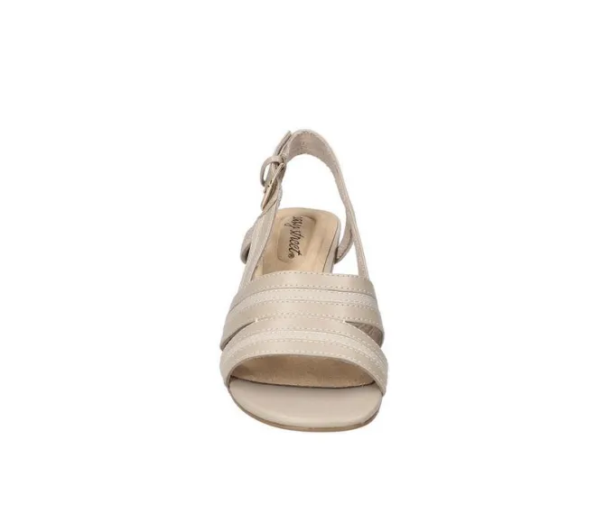 Women's Easy Street Meghan Pumps