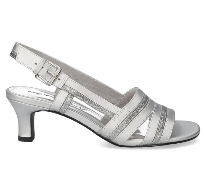 Women's Easy Street Meghan Pumps