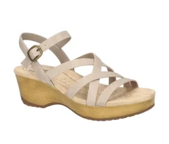 Women's Easy Street Monroe Wedges