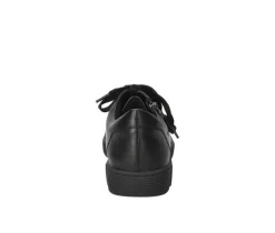 Women's Easy Street Novie Sneakers