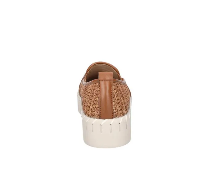 Women's Easy Street Peppy Sneakers