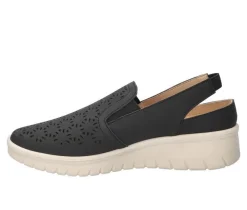 Women's Easy Street Petal Sneakers