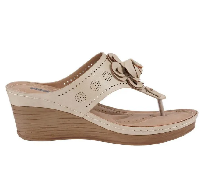 Women's GC Shoes Willa Wedges