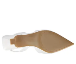 Women's Journee Collection Fallon Pumps