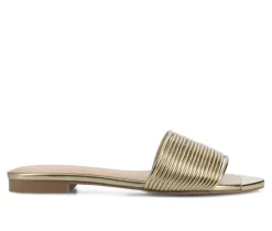 Women's Journee Collection Feather Sandals