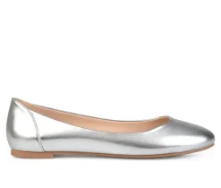 Women's Journee Collection Karissa Flats