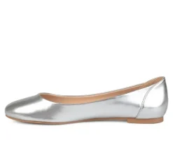 Women's Journee Collection Karissa Flats