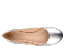 Women's Journee Collection Karissa Flats
