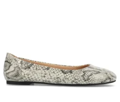 Women's Journee Collection Kavn Flats