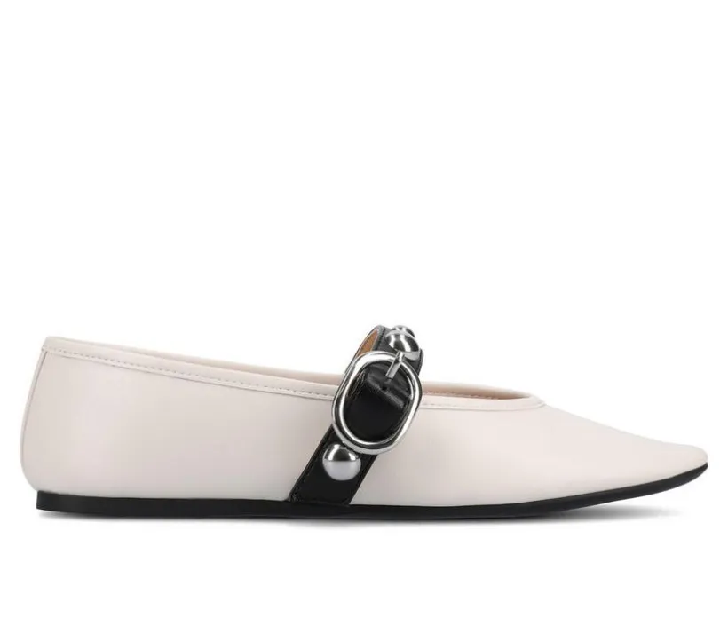 Women's Journee Collection Naveah Flats