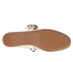 Women's Journee Collection Naveah Flats
