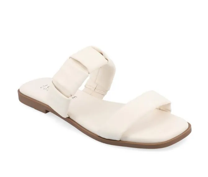 Women's Journee Collection Pegie Sandals