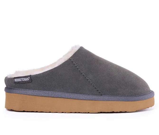 Women's Minnetonka Coze Around Clog Clogs