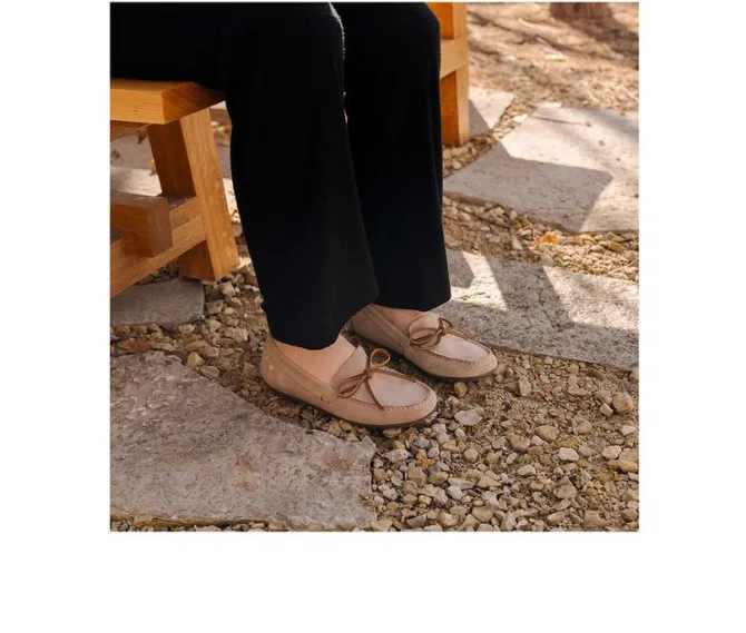 Women's Minnetonka Women's Loafer Moc Toe