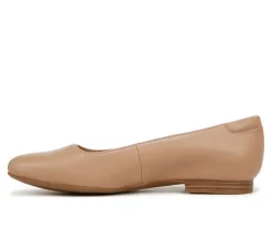 Women's Naturalizer Kari Flats