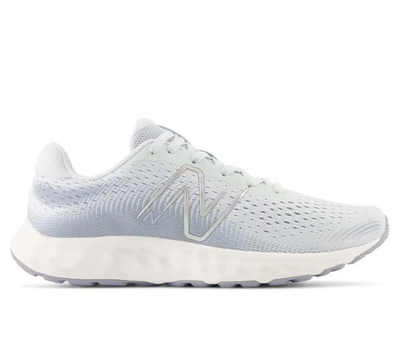 Women's New Balance W520V8 Running Shoes